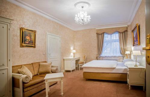 Pałac Gruszów - Foto 26