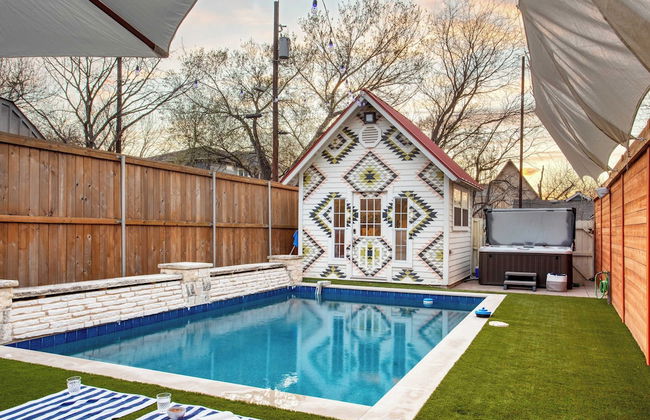 Ramsey by Avantstay Modern Character Home in Austin w/ Pool! - Foto 13