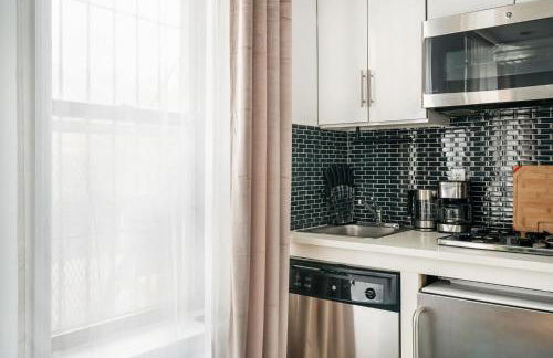 69-3A Prime LES Modern Brand New 1BR - Foto 18