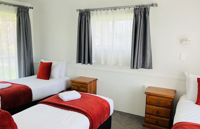 18th Avenue Thermal Motel - Photo 10