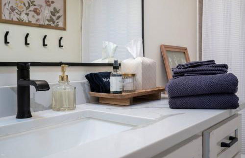 Blackbeary Cabin Bear Lake Views Hot Tub Occ 21 - Foto 28