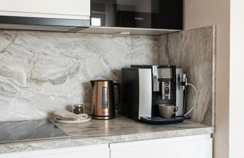 Royal Suite, 50 meters to Beach, 10th Floor, Panoramic View, Parking, Porta Mare Active & Spa - Foto 6