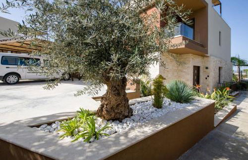 Almi-Cove Hilltop Villas - Photo 8