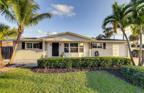 Location, Location! Stylish Home in Palm Beach! - Photo 26