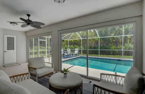Piccadilly Beach House - Beautiful Updated Home, Private Pool, Minutes from Downtown 5th Ave & Beaches!!! - Foto 18