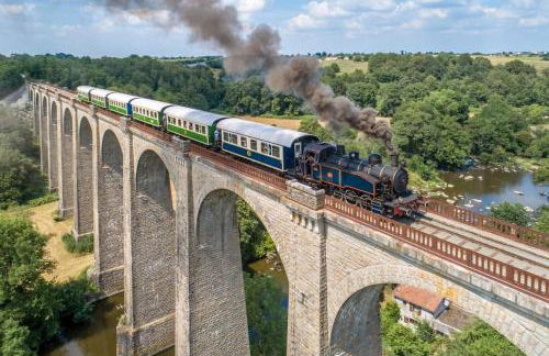 Gîte La Dortière s'Amuse, magnifique maison de maître 12min du Puy du Fo - Photo 67