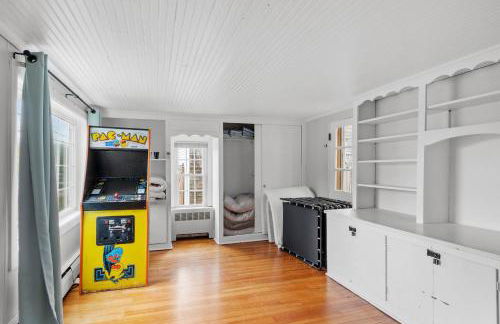 Charming Kennebunk Cape - Walk to Dock Square! - Foto 19