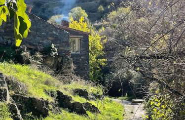 Villa privada y piscina salina y chimenea colgante - Foto 2
