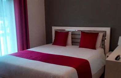 Villa Tavares Suítes - Foto 32