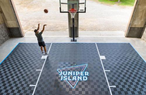 Private Island Fire Pit & Arcade - Foto 4