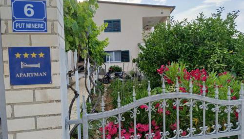 Vila Ivana Dolores - Foto 4