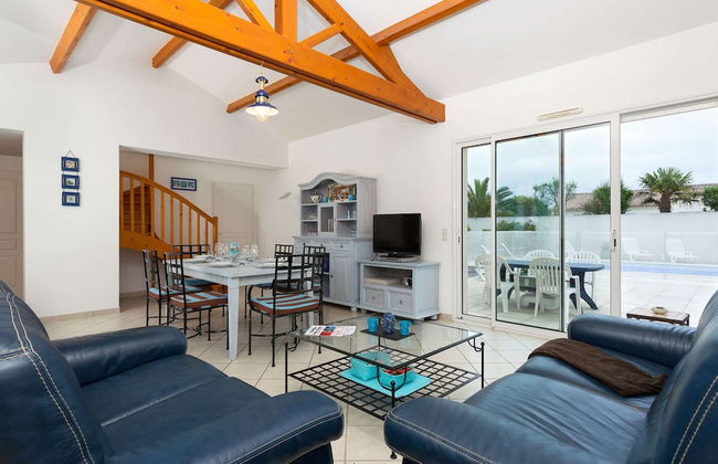 Luxurious Villa With a Dishwasher, Only 3.5km From the Beach - Photo 14