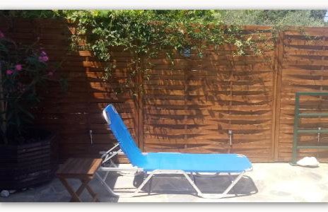 Kamari Guesthouse - Photo 28