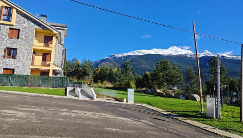 Apartamento a estrenar en Villanúa - Foto 2