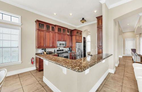 Luxury 6 Bedroom House in Reunion Resort - Foto 42