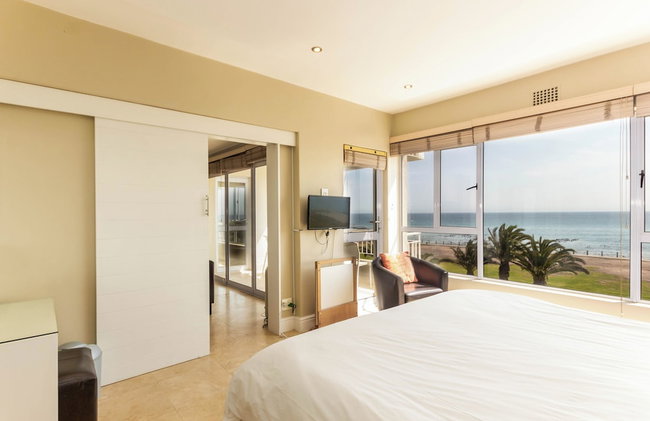 Third Floor sea Facing 2 Bedroom Apartment With Balcony - Photo 4