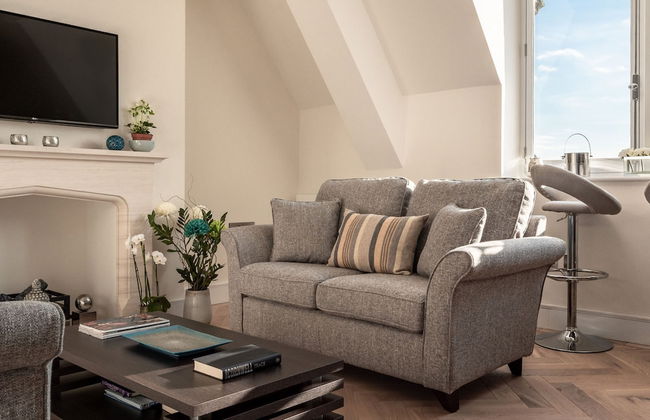 Cathedral View in Exeter - Photo 2