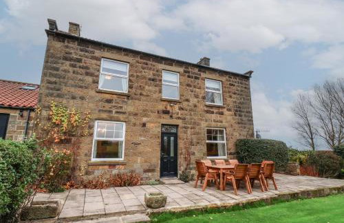 The Farmhouse - Photo 49