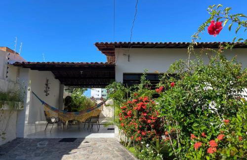 Casa super arejada no melhor de Miramar - Foto 1