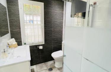 Magnifica vivienda a 650m de la playa en Marbella - Photo 24