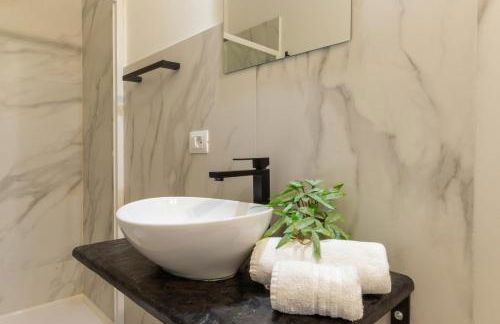 Honeymoon in the heart of Cagliari - Photo 19