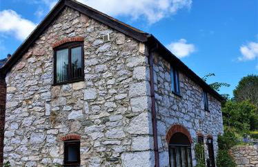 The Coach House - Photo 2