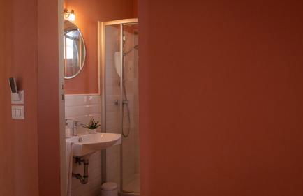 Historic building with pool - Foto 16