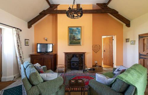 Swallows’ Barn - Photo 18