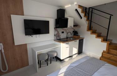 NOBBY SKIATHOS LUXURY APARTMENTs - Photo 5