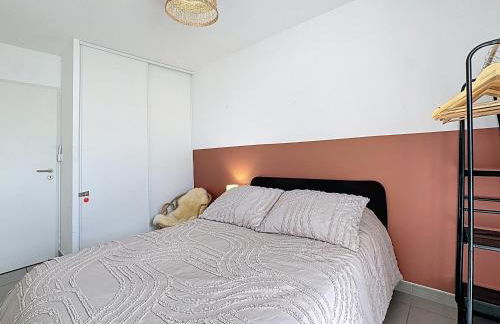 Superbe Appart 2ch, clim, terrasse, pkg, wifi, tv - Photo 15