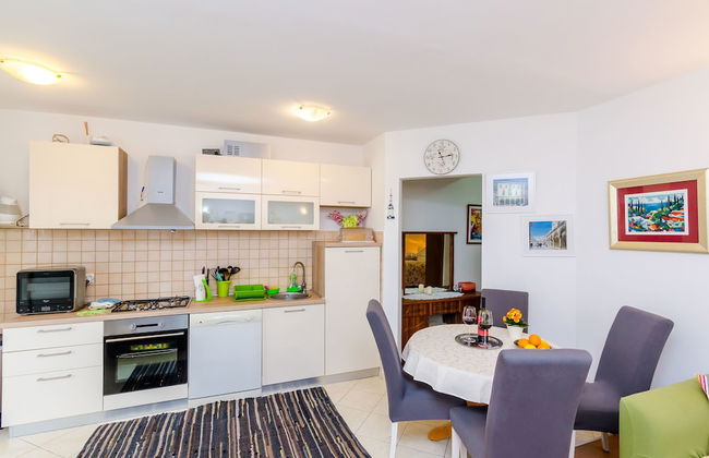 Apartments Captain - Photo 16