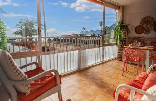 Appartement face à la mer avec parking gratuit libre d'accès - Photo 9