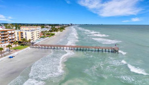 Sunset Corner - Beach View & Heated Pool! - Foto 5