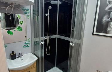 Domek nad jeziorem Piasecznik - Foto 4