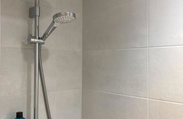 La Maison du Cocher - Chambre indépendante climatisée en Hypercentre - Lit Queen Size - Foto 10