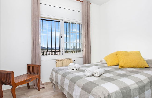 Cozy Villa in Lloret de Mar With Private Pool for 11 pax - Photo 18