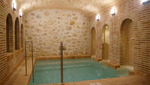 Casas de Valois - Foto 2