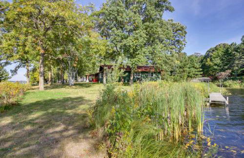 Lakefront Walker Home with Boat Dock and Lift! - Foto 31