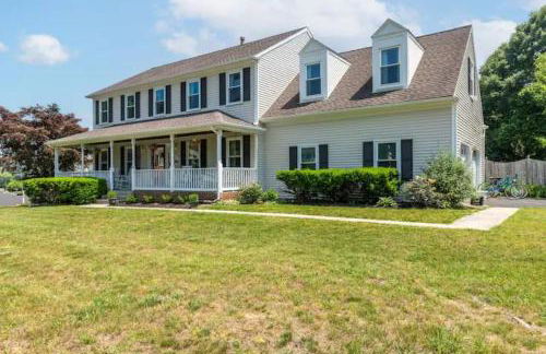 Lrge 5 BR 9 Beds Near DC-Pool, Hot Tub, Gym, Game Rm, Fire Pit - Foto 2