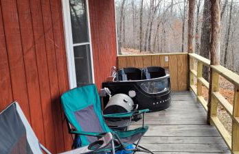 The Windstorm Cabin - Pet-friendly & a 2-person Jacuzzi hot tub! - Foto 30