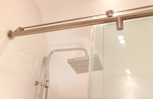 Dbs Serviced Apartments - Photo 11