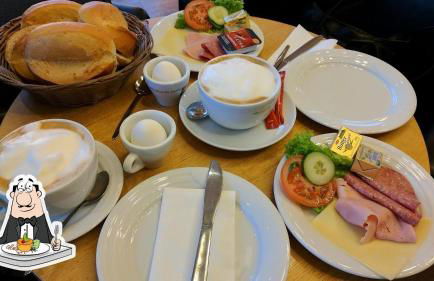 - Forest Retreat Deluxe - 2 Bedroom Apartment - 75 qm - Fully Renovated 2025 with TV & Netflix - King Size Beds - Full Kitchen - Free Parking - Close to Airport & Train - - Foto 30