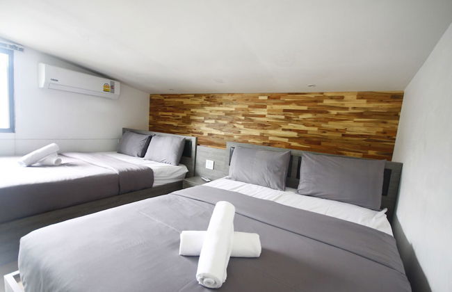 Samed Motage - Photo 5