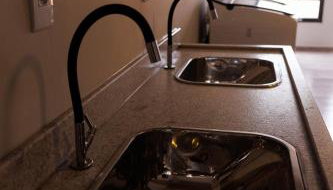 Lou Suítes -27- Conforto e Localização Premium - Foto 3