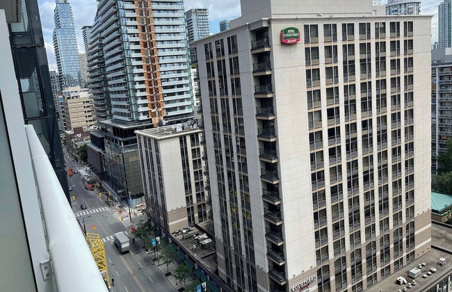 Waterfront Yonge Apartments - Photo 77