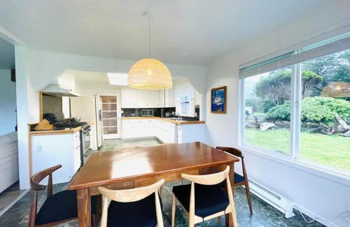 Surfside Beach House near Ancient Redwoods - Foto 10