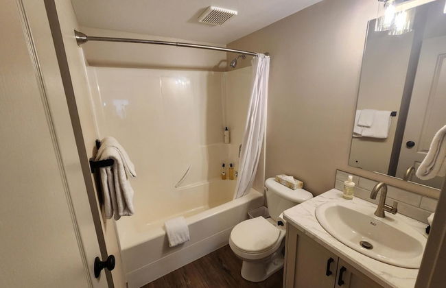 Riverside Way by Fernie Lodging Company - Photo 10