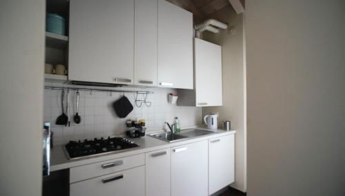 Residenza Castello, con Ampio Garage Privato - Photo 2, stove, dishwasher