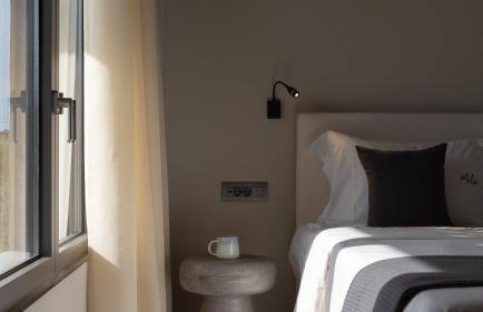 Athina Luxury Villa, with Pool & Walk to the Beach, By ThinkVilla - Foto 38