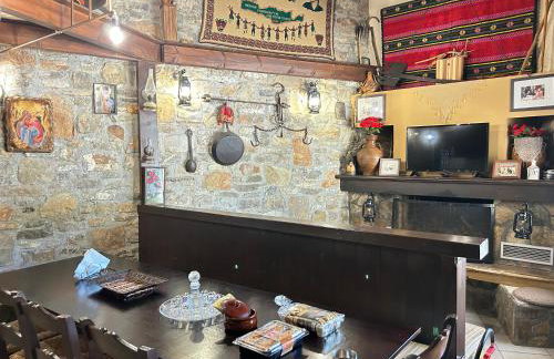 Εθιά Παραδοσιακή πετρόχτιστη οικία Ethia Traditional house of stone - Foto 35